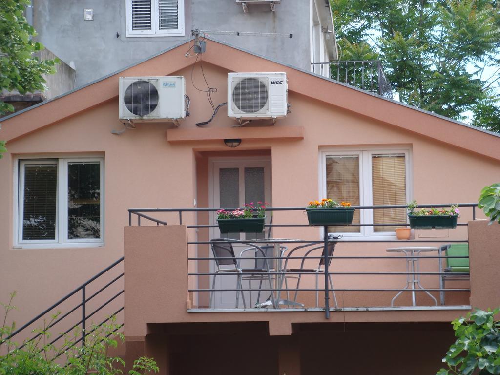 Apartments Martiva Kotor Bilik gambar